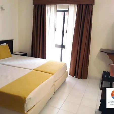 Boutique Marina S. Roque 2*