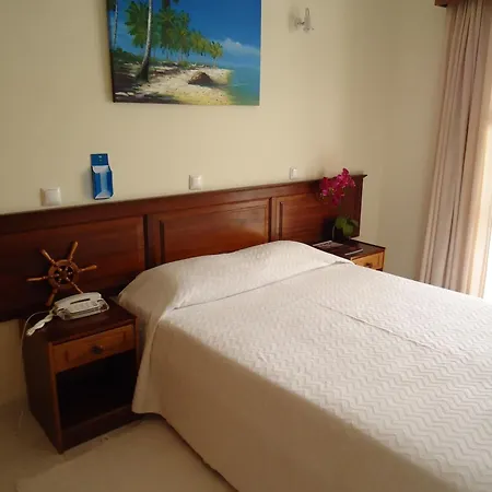 Boutique Marina S. Roque لاغوس