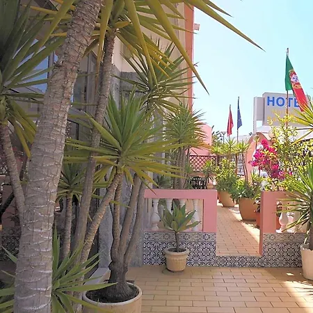 Boutique Marina S. Roque Hotel 2*
