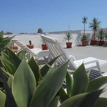 Hotel Boutique Marina S. Roque 2*