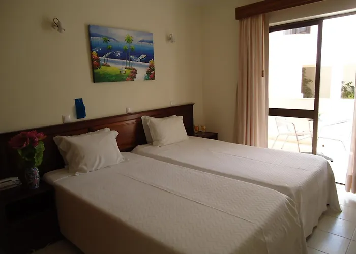 Boutique Marina S. Roque 2* Λάγος