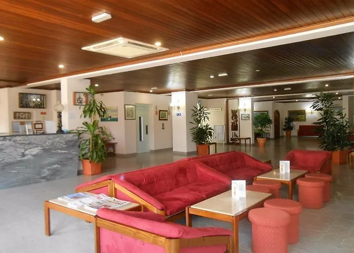 Ξενοδοχείο Boutique Marina S. Roque 2*