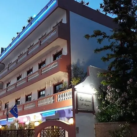 Boutique Marina S. Roque 2* לאגוּ‏ש