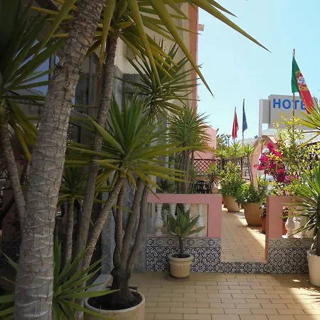 Hotel Boutique Marina S. Roque 2*